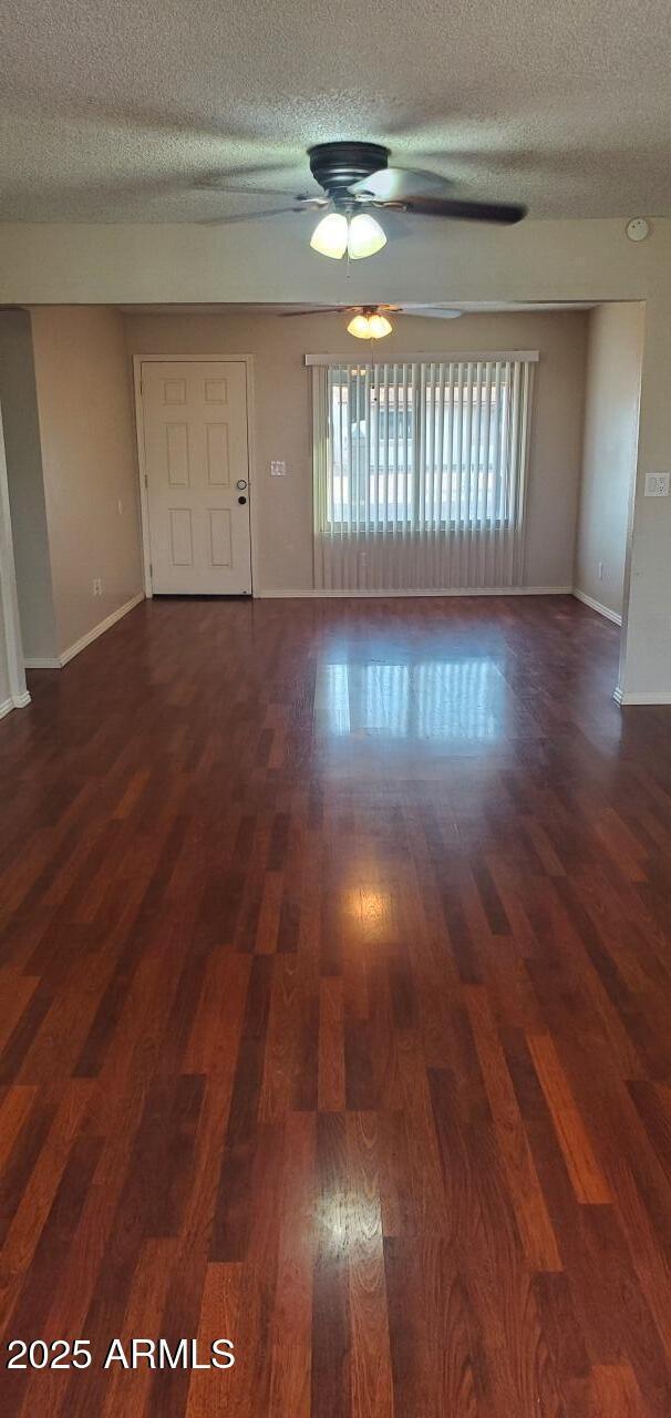 Building Photo - 824 W Fordham Dr