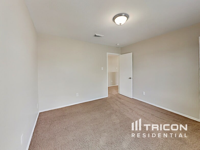 Building Photo - 7734 Galleon Field Ln
