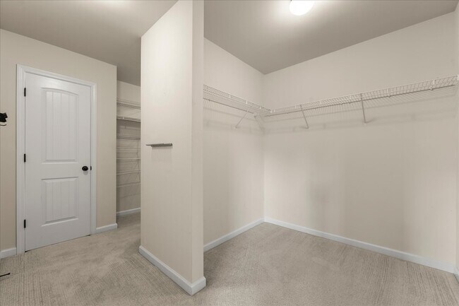 Building Photo - 542 Oconee Cir