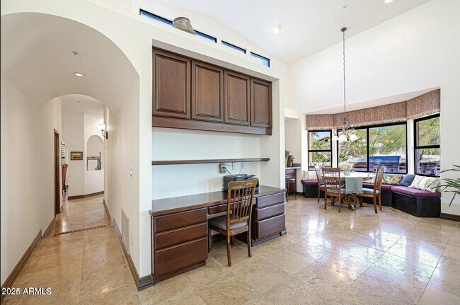 Building Photo - 8171 E Whispering Wind Dr