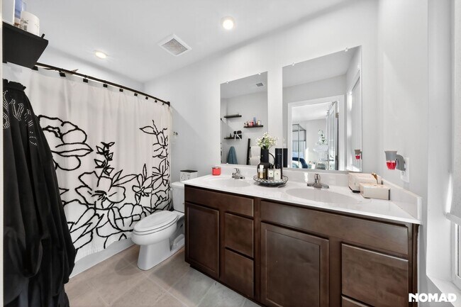 Building Photo - 41 Teatree Ln