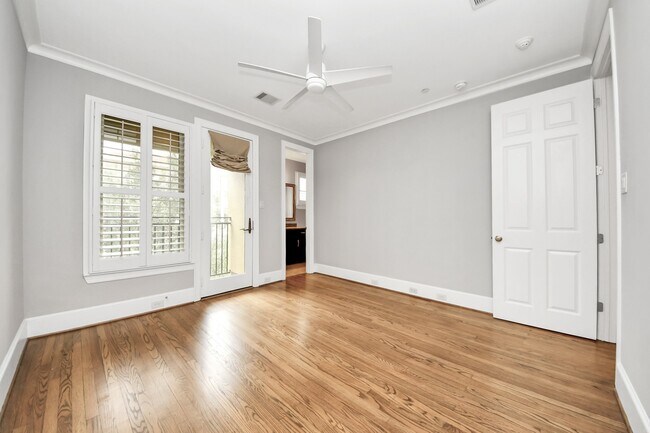 Building Photo - 12790 Yorkstone Dr