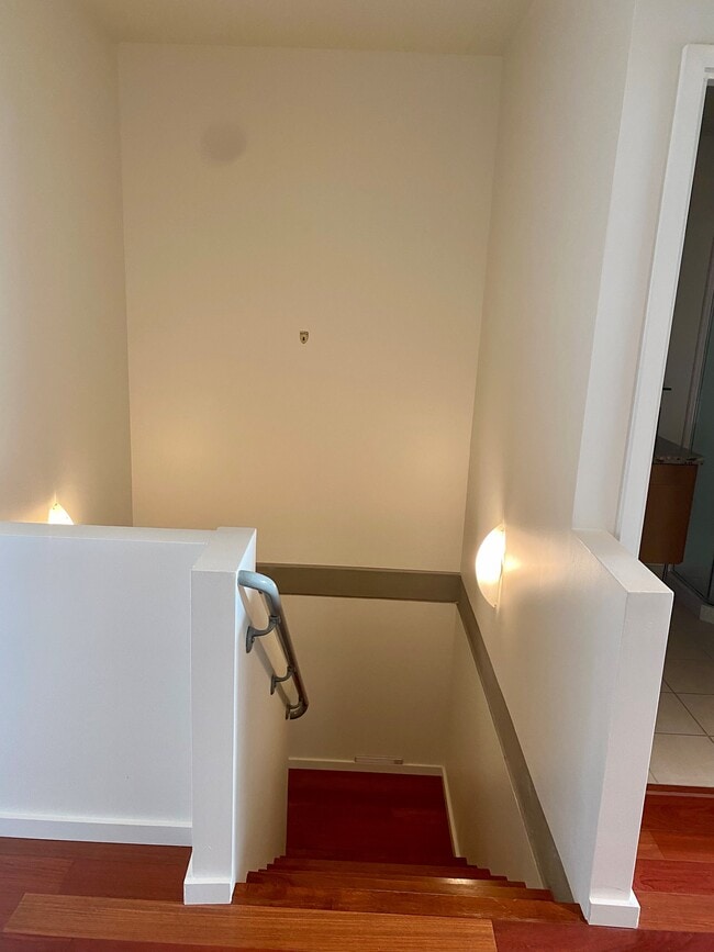 Building Photo - 350 11th Ave