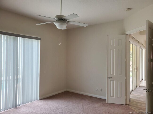 Building Photo - 11300 SW Northland Dr