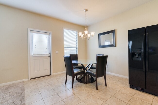 Building Photo - 8127 Running Brook Ln