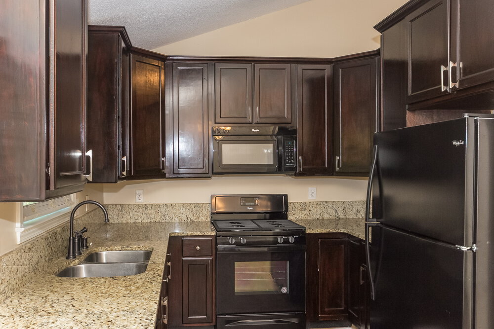 Building Photo - 153 Country Mill Ln