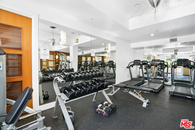 Building Photo - 100 S Alameda St