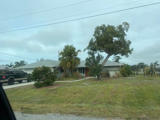 Building Photo - Lovely 2BR2BT South Venice home!