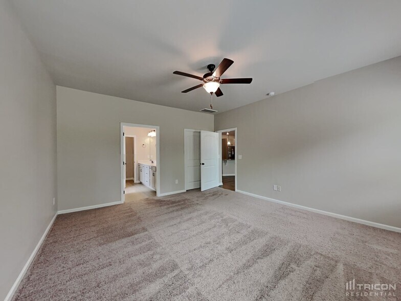Building Photo - 229 Barbour Farm Ln