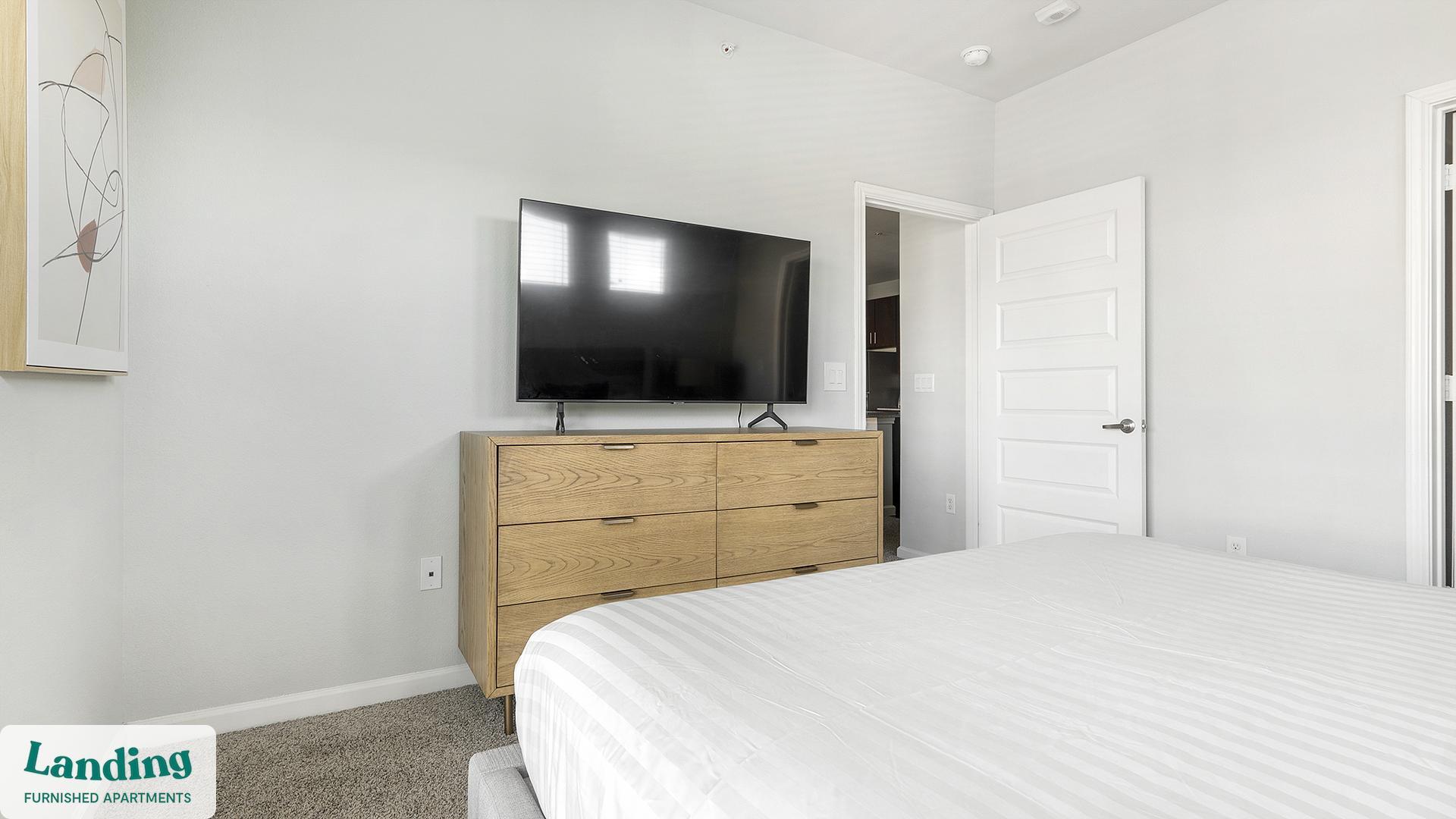 Building Photo - 715 W Slaughter Ln