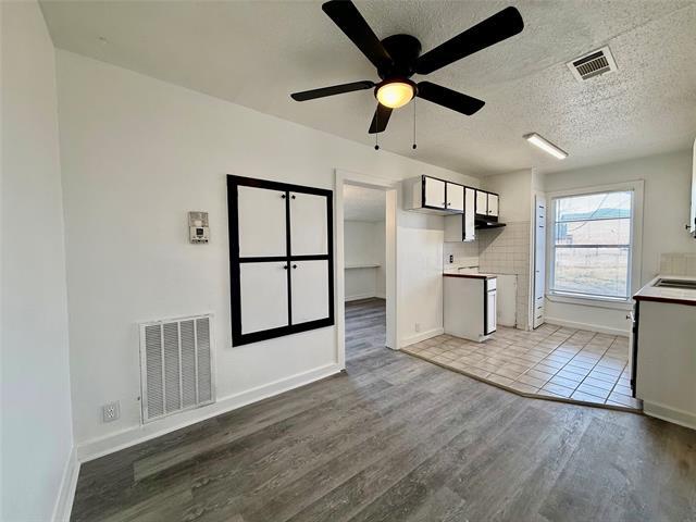 Building Photo - 1509 SE 18th St