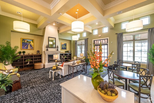 Interior Photo - Eight 99 at Hazelwood