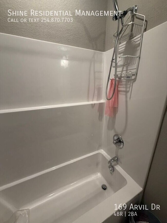 Building Photo - 169 Arvil Dr