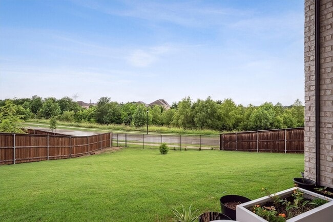 Building Photo - 1244 Huffines Blvd