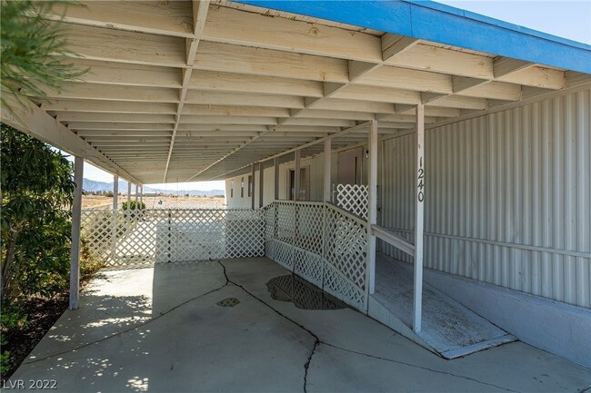 Carport - 1240 S Comstock Cir W