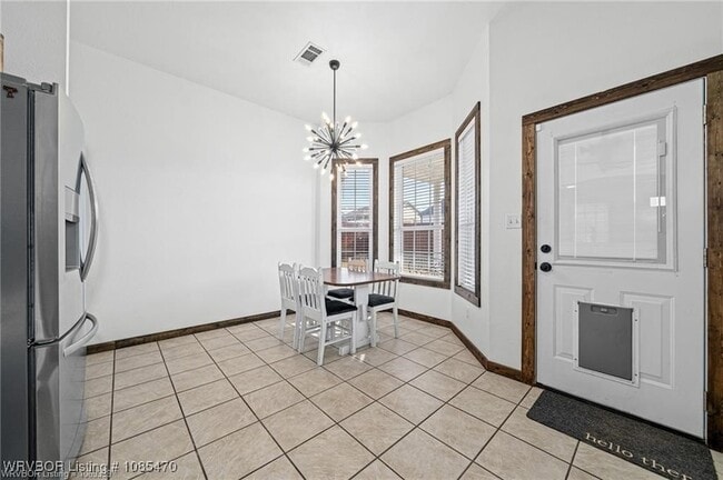 Building Photo - 400 Bordeaux Cir