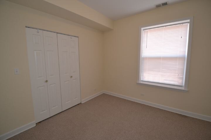 Building Photo - 1623 W Wallen Ave