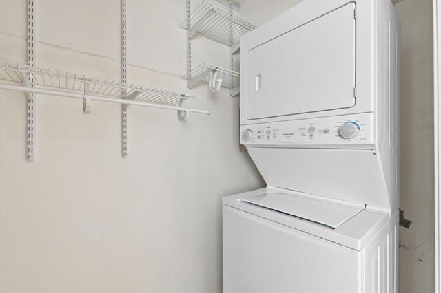 Building Photo - 3012 Mahanna Springs Dr