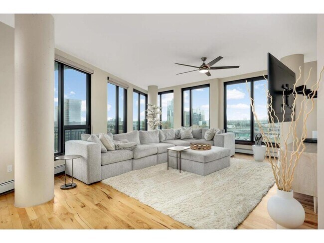 Building Photo - 1240 S 2nd St