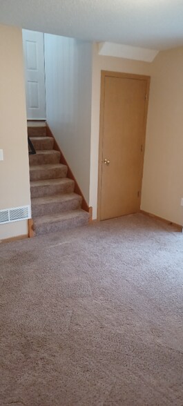 Building Photo - 8705 Glasgow Ln