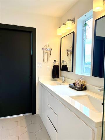 Building Photo - 1505 N Garrett Ave