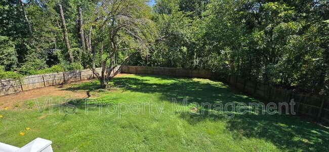Building Photo - 7297 Moss Ln
