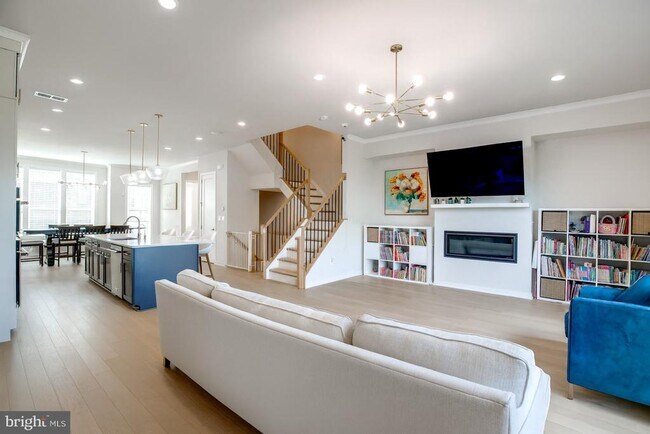 Building Photo - 14371 Beckett Glen Cir