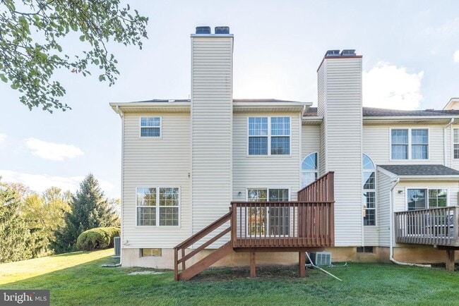 Building Photo - 940 Bentley Ct