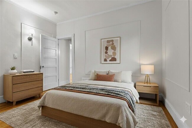 Building Photo - 159 Camp St