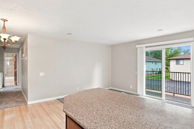 Building Photo - $1,845.95 with $300 Off the first month's rent, 2 Beds - 1 Bath, Single Family Home in Lakewood w...