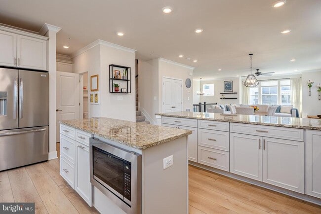Building Photo - 7312 Red Pond Ct