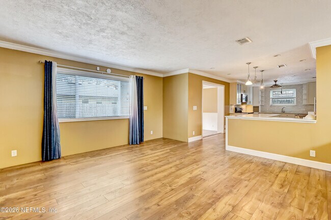 Building Photo - 4328 Savannah Ave