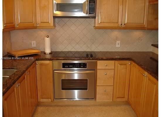 Building Photo - 809 Almeria Ave