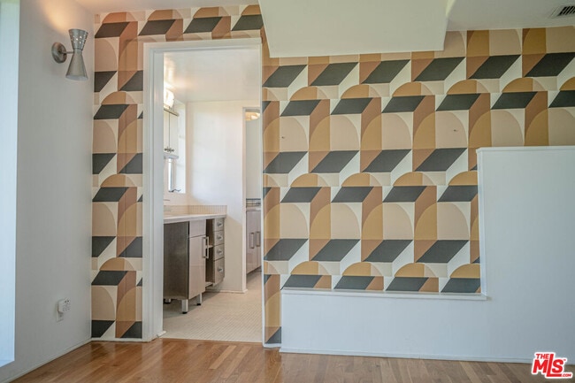 Building Photo - 8895 Appian Way