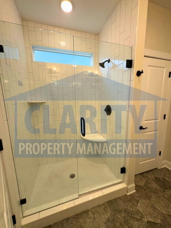 Building Photo - Newly constructed home in Chattanooga!