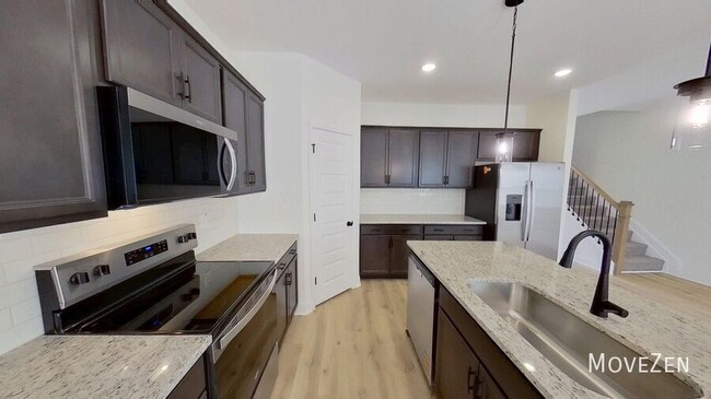 Building Photo - 155 Calluna Dr