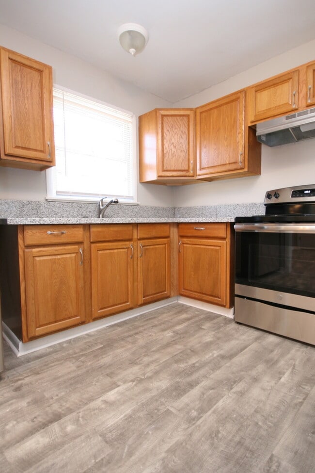 Building Photo - 3306 Bartee Ln NW