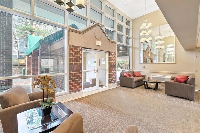 Building Photo - 1 Watermill Pl