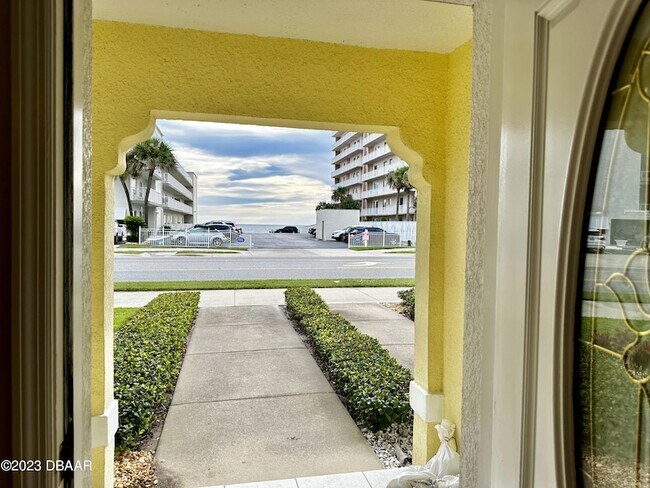 Building Photo - 3733 Cardinal Blvd