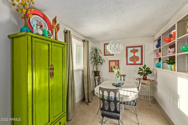 Building Photo - 12728 N 40th Pl