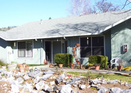 Primary Photo - Murphys Senior Apartments