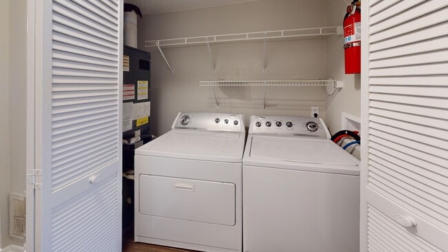 Building Photo - 3280 Heathstead Pl