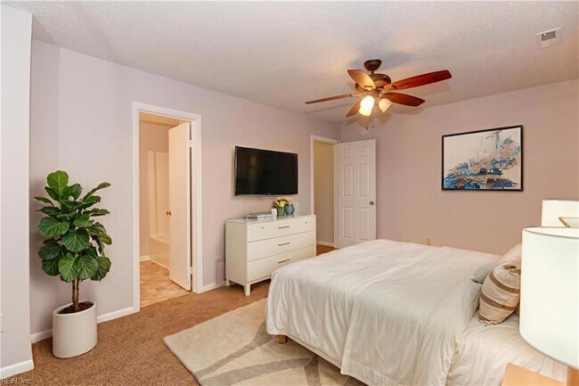 Building Photo - 3764 Chimney Creek Dr