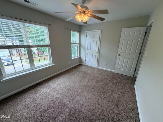 Building Photo - 620 Woodson Dr