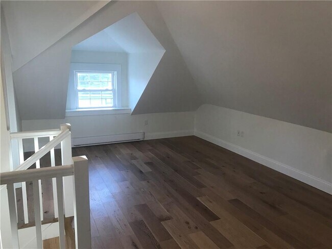 Building Photo - 445 Broadway