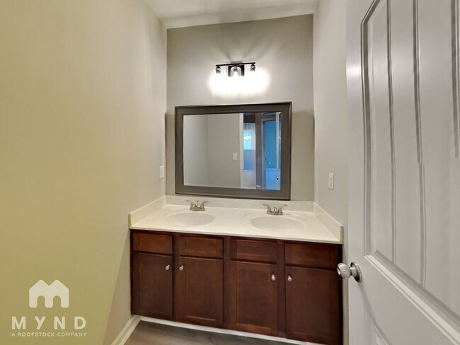Building Photo - 4630 Roseman Trail