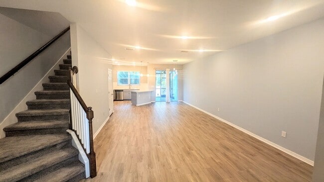 Building Photo - Annual UNfurnished almost BRAND NEW townhome just south of University and Lockwood Ridge!