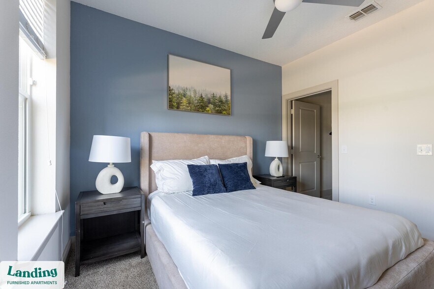 Building Photo - 655 W Marina Cove Dr