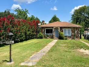 Building Photo - West End Home For Rent!