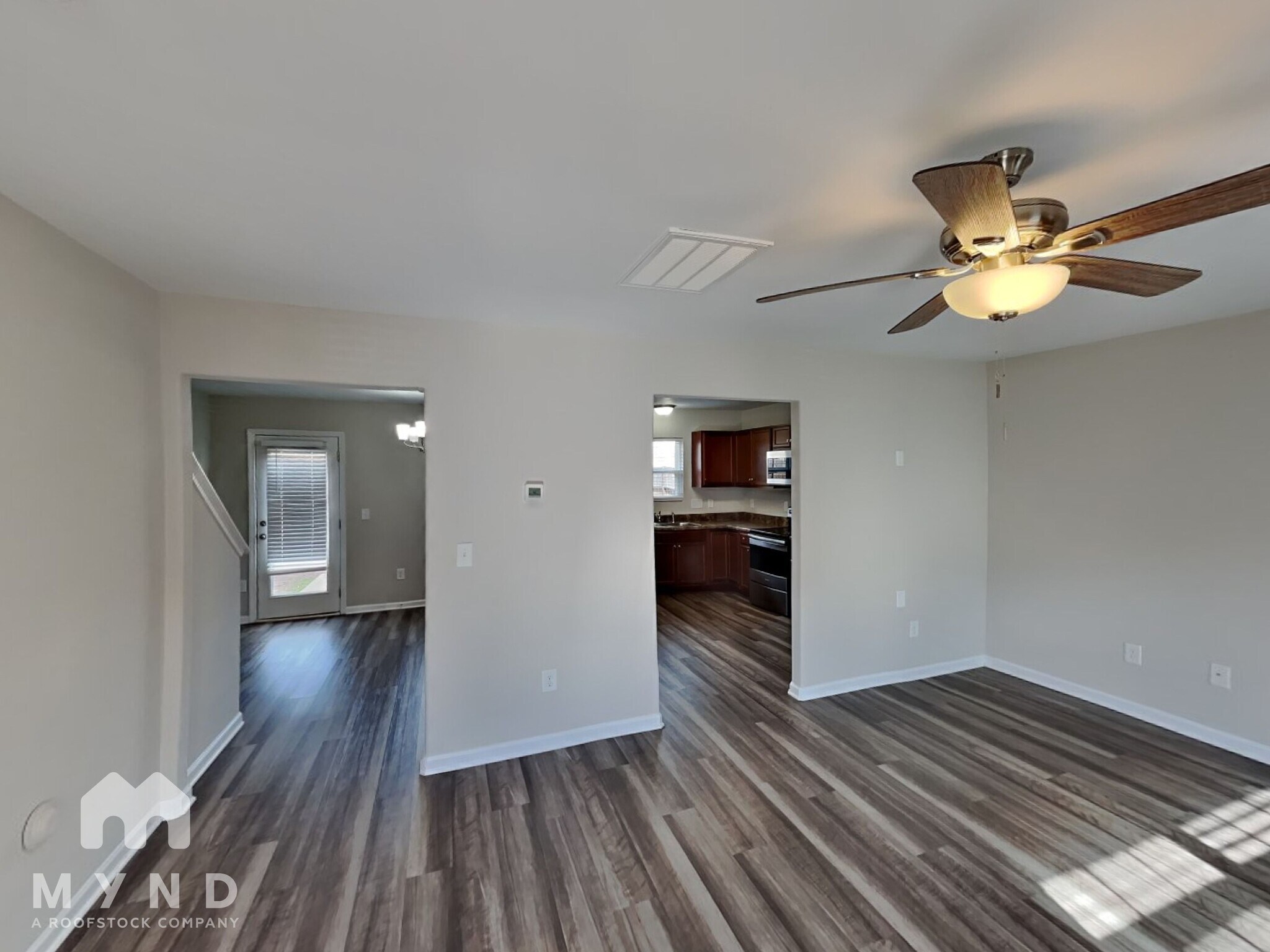 Building Photo - 136 Creekstone Ct